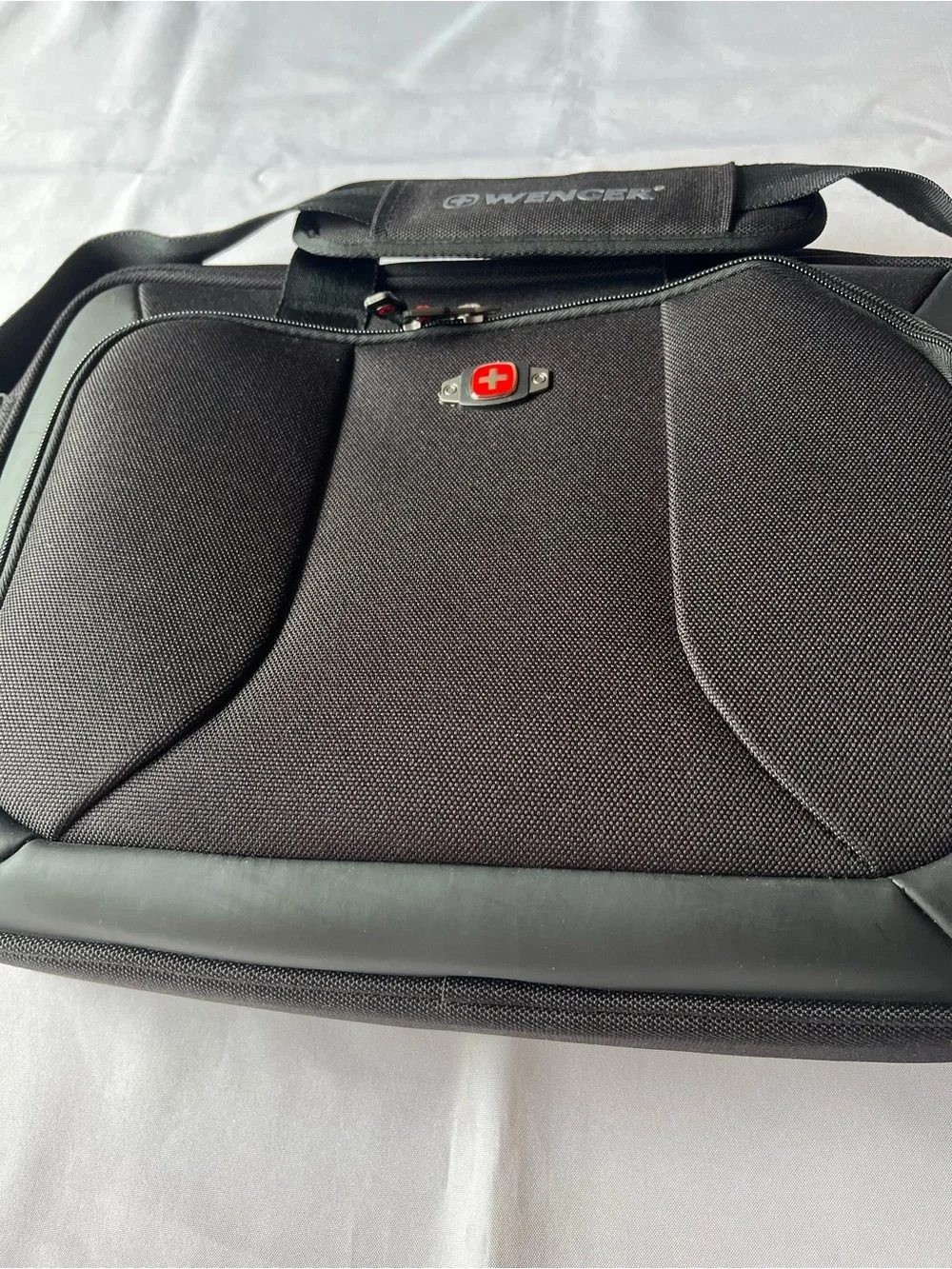 Swiss Gear Wenger Laptop Bag With Shoulder Strap 16”